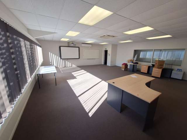 1/7-9 Port View Crescent Moturoa_2
