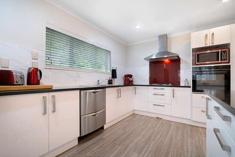 28B Kirrie Avenue Te Atatu South_5