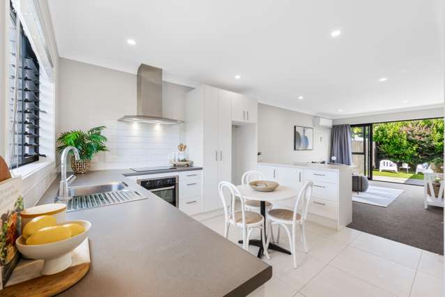 65 Glidepath Road Hobsonville_2