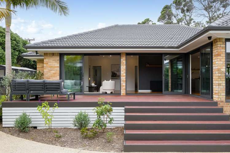 35 Rock Isle Road Torbay_24