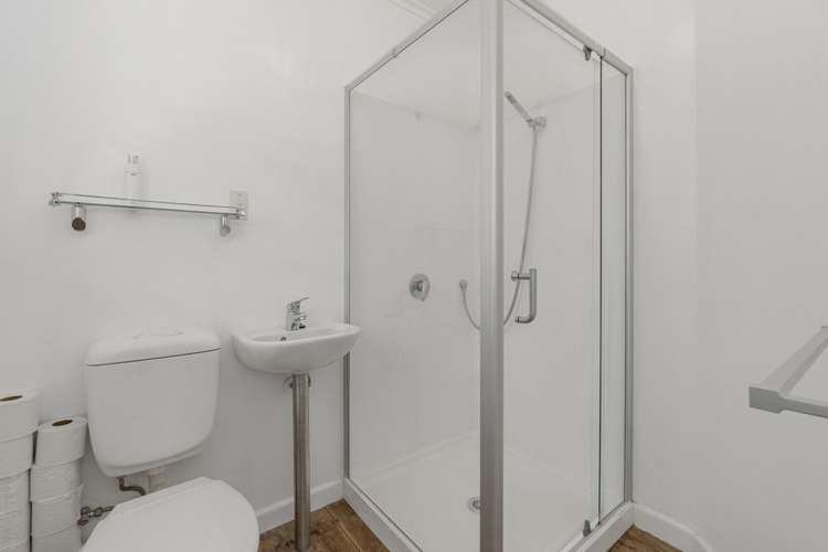 50 Roberts Road Te Atatu South_14