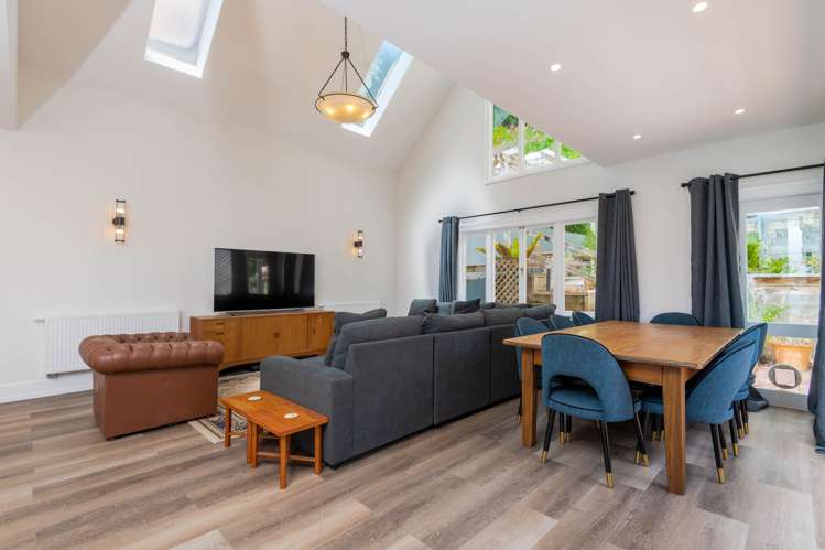 210 Oriental Parade Oriental Bay_6