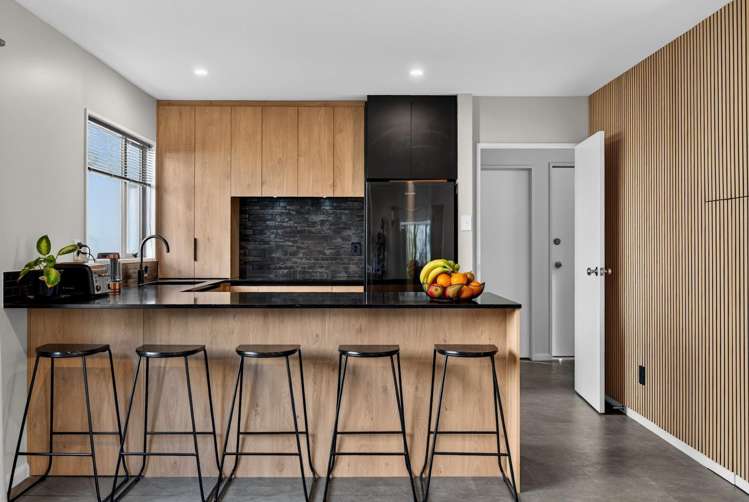 2/197 Milton Street_1