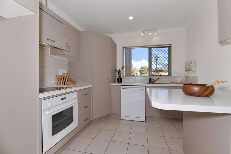 32/1 Piriti Drive Te Atatu Peninsula_7