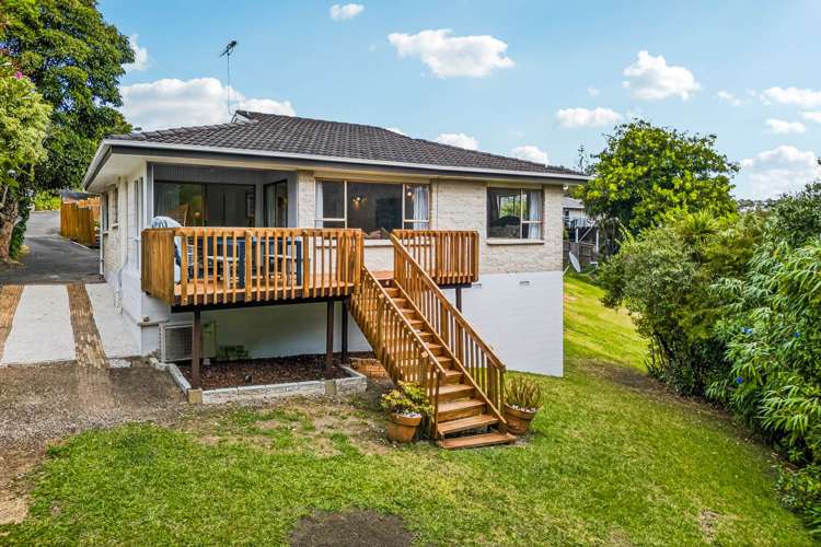 2/69 Glencoe Road Browns Bay_0