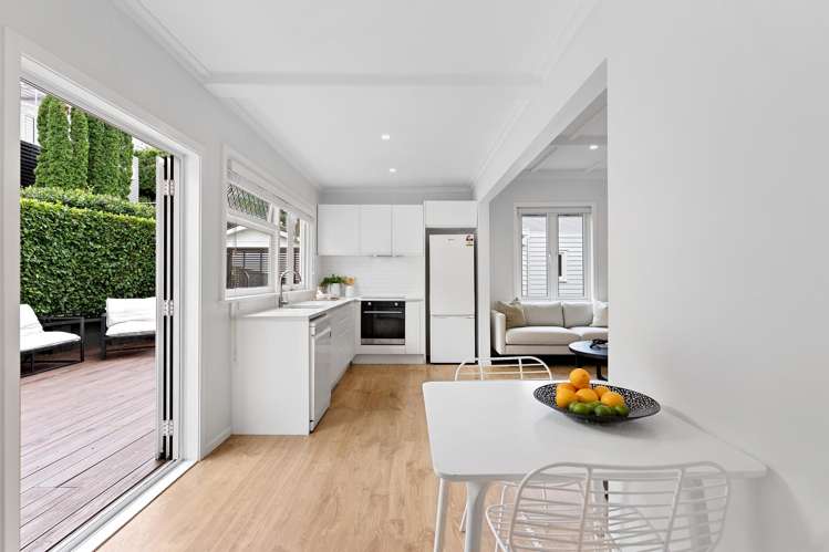 709 Great North Road Grey Lynn_11