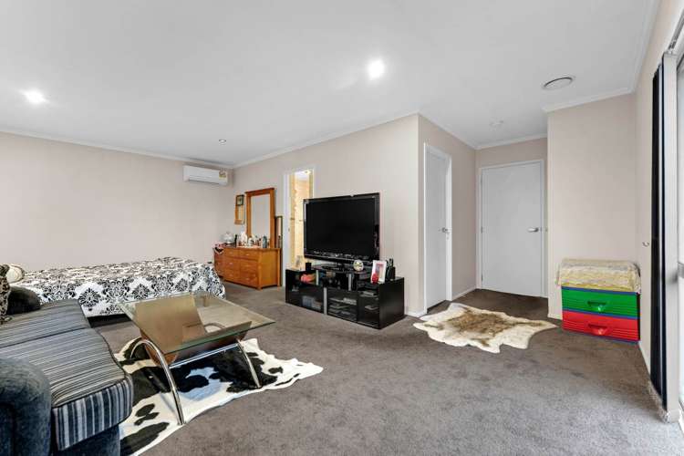 72 Lowry Road Bombay_22