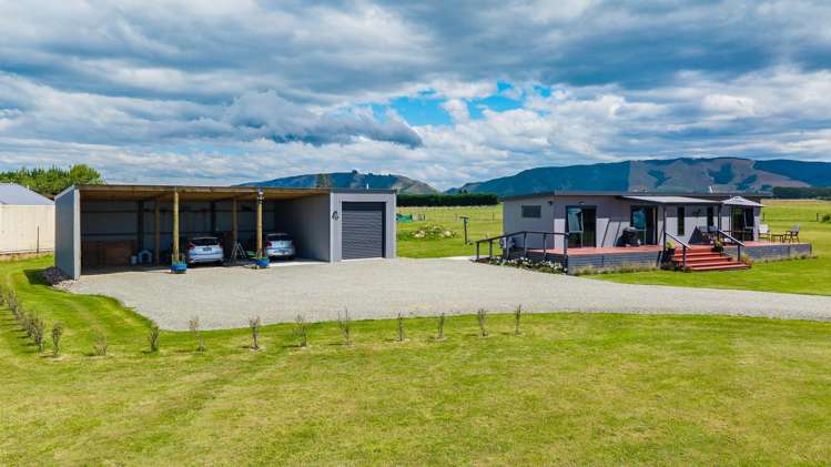 46 Bathgates Road Waimate_0