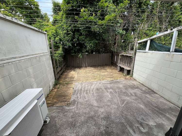 2/176 Panama Road Mount Wellington_10