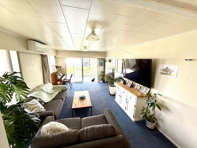 44 Hume Street Waitara_3