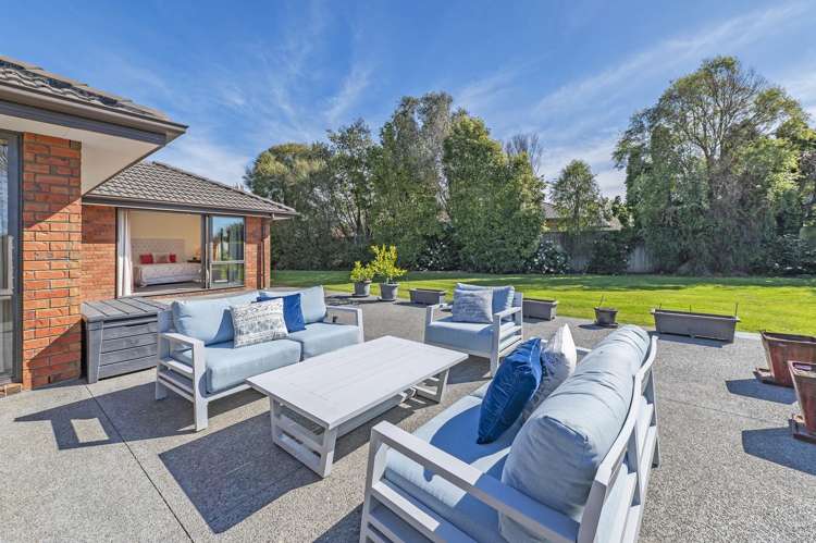 245 Southfield Drive Lincoln_20