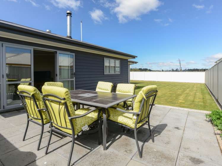 6 Highgrove Place Waipukurau and Surrounds_1