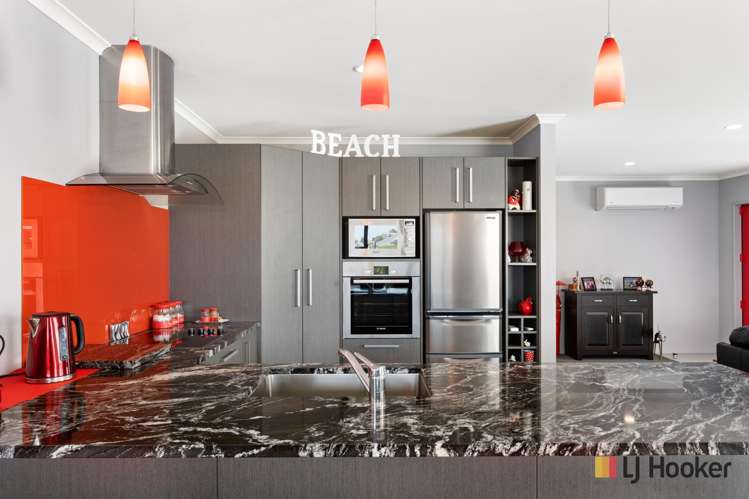 19 Reel Road Athenree_4