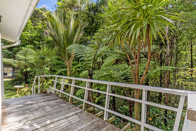 200 Forest Hill Road Waiatarua_5