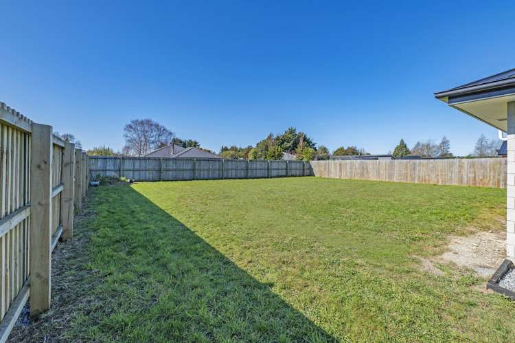 19 Stormlea Drive Southbridge_24