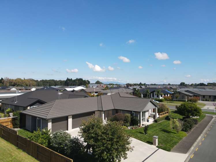 2 Henry Bell Close Leamington_20