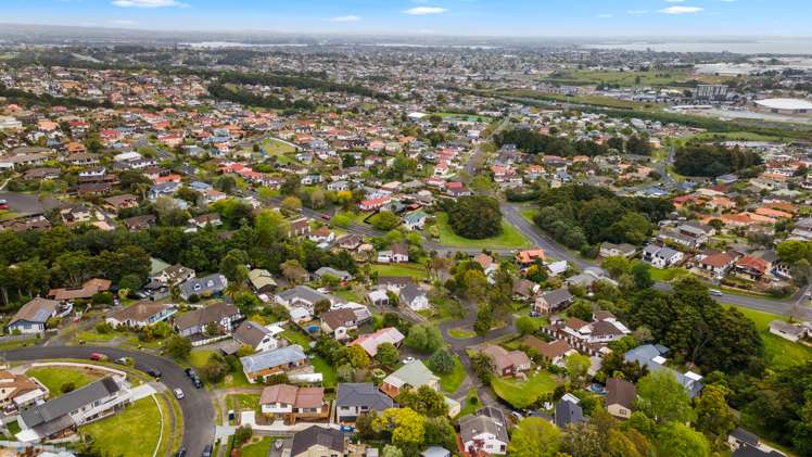 36 Kingsclere Place Goodwood Heights_19