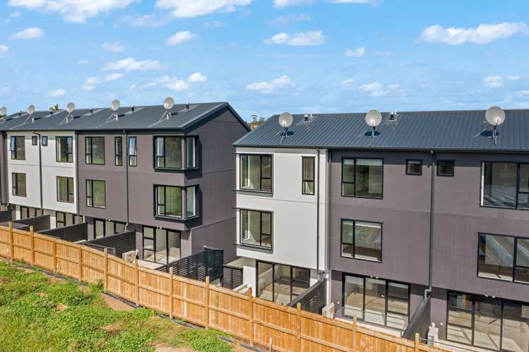 31 Ara Mara Hua Henderson_12