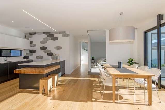 140 Straven Road Fendalton_2