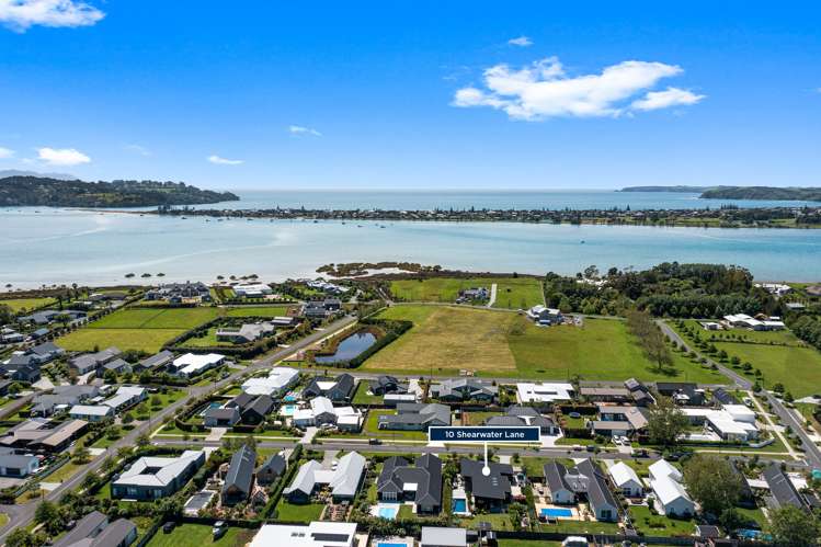 10 Shearwater Lane Point Wells_26