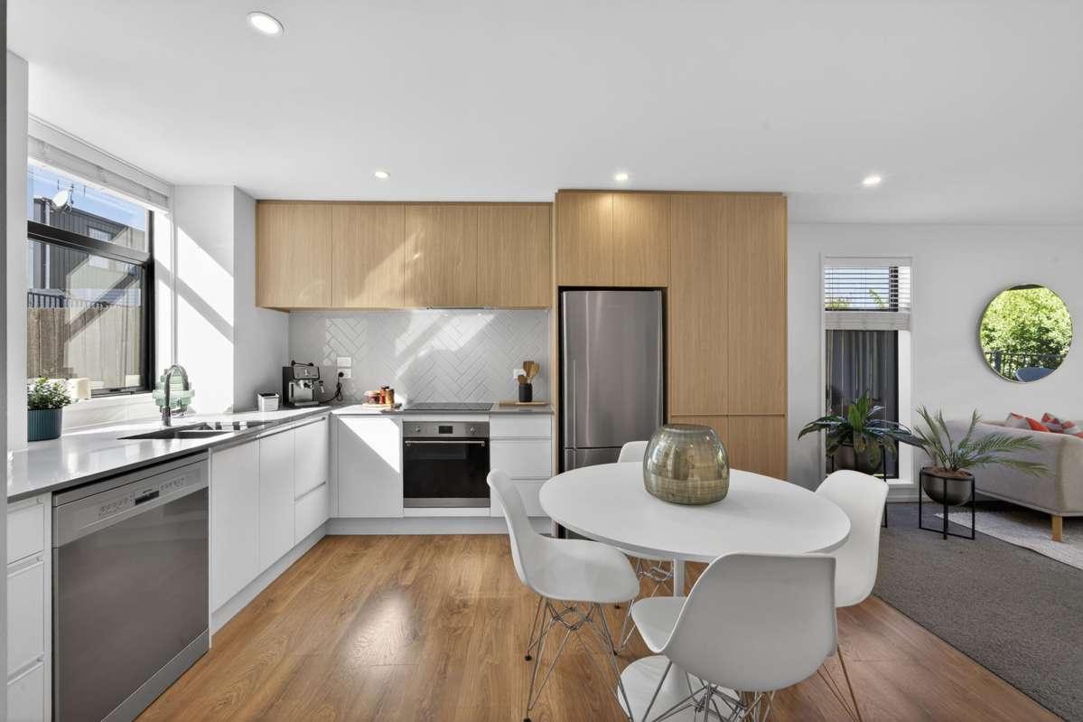 7E Reg Pearce Way_3