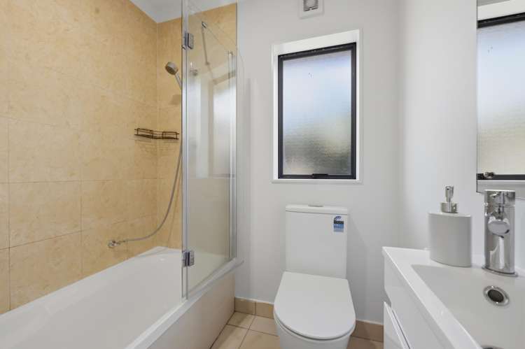 35 Peninsula Road Mangere_25