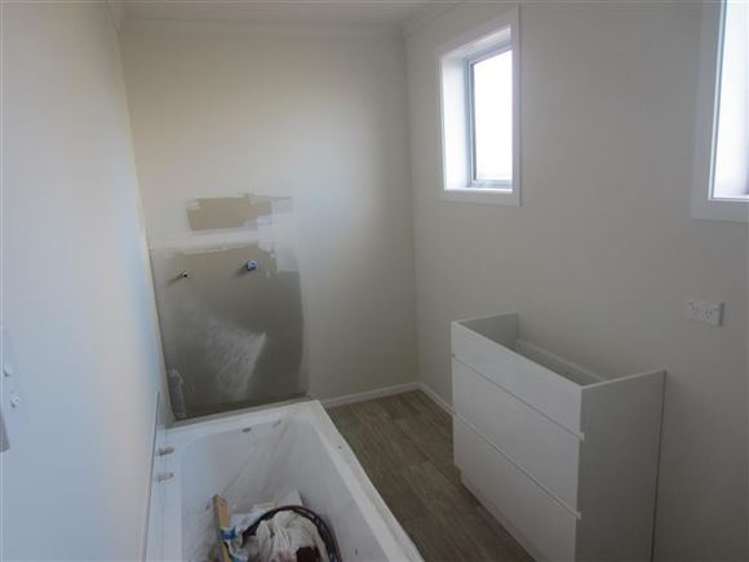 38 Owhiti Street Titahi Bay_5