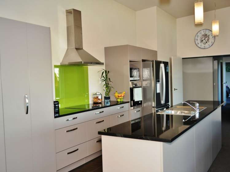 10 Lakeside Terrace Westport_11