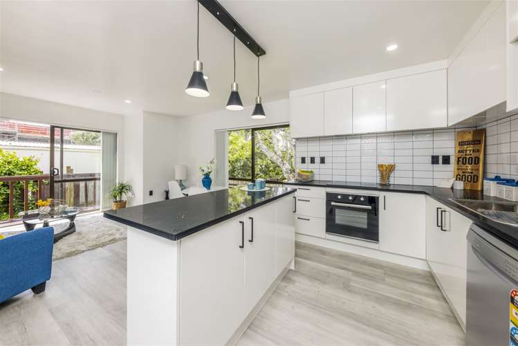 3/123 East Tamaki Road Papatoetoe_1