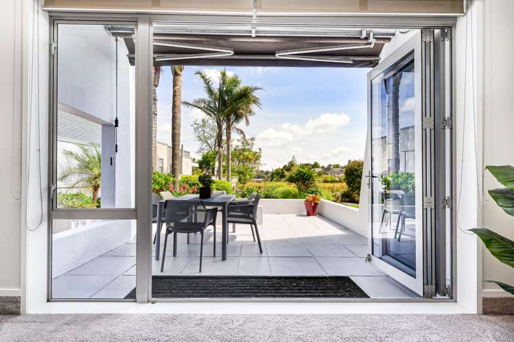 18b Lake Crescent Hamilton Lake_38