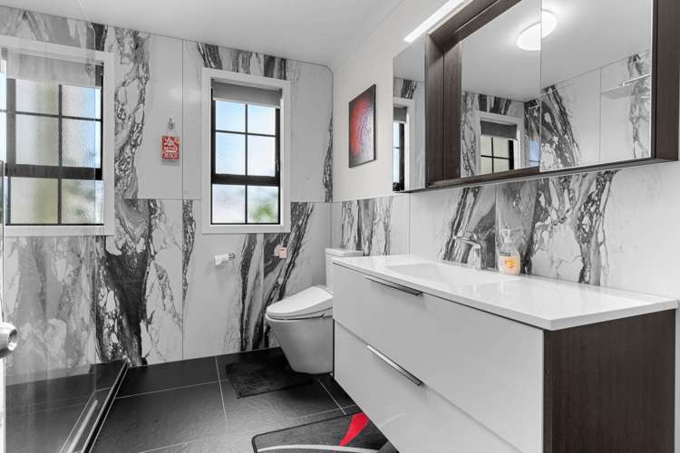 1 Bermuda Place One Tree Point_19