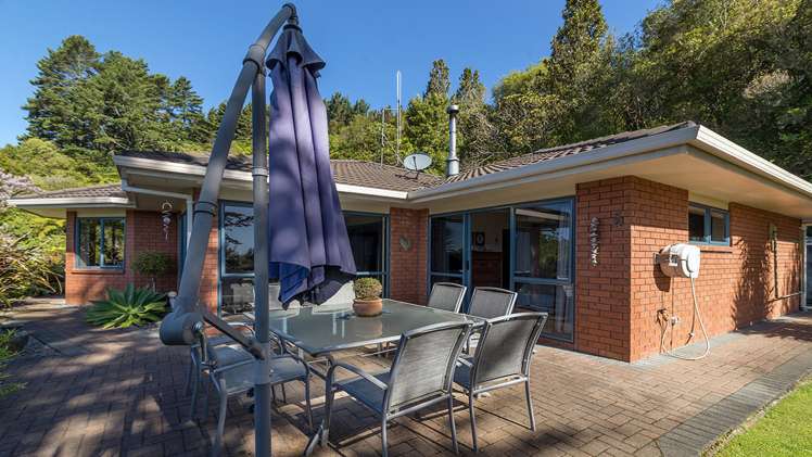 59 Oxford Road Lake Rotoma_13