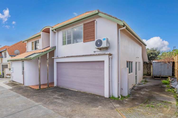 2/4a Bracken Avenue Takapuna_1