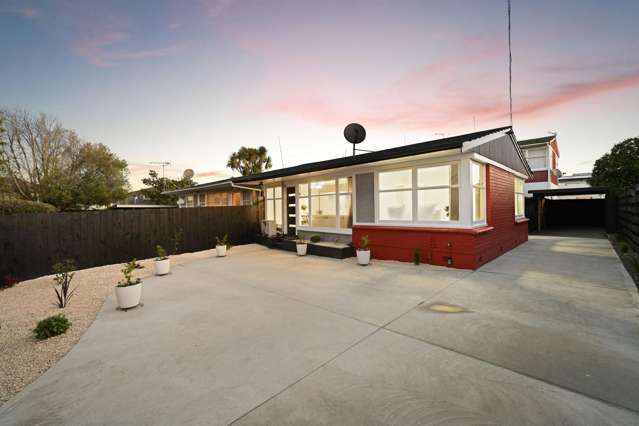 City Buzz & Easy Living