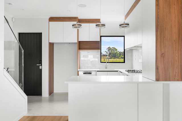 117 Otuwairoa Esplanade Opaheke_2