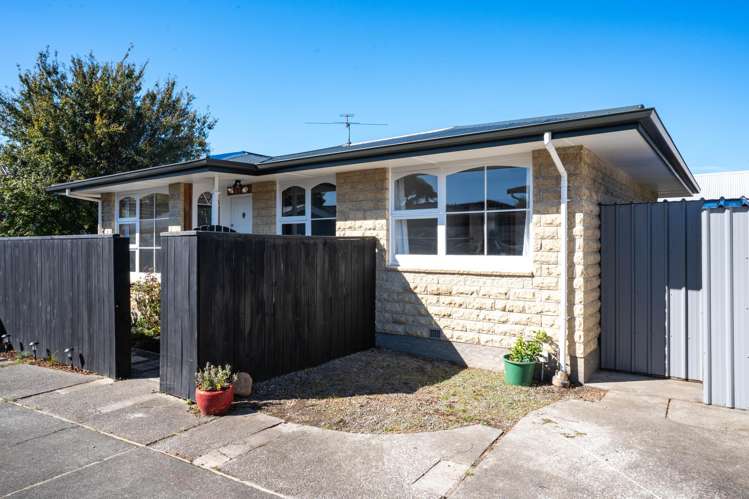 2/164 Avonhead Road Avonhead_16