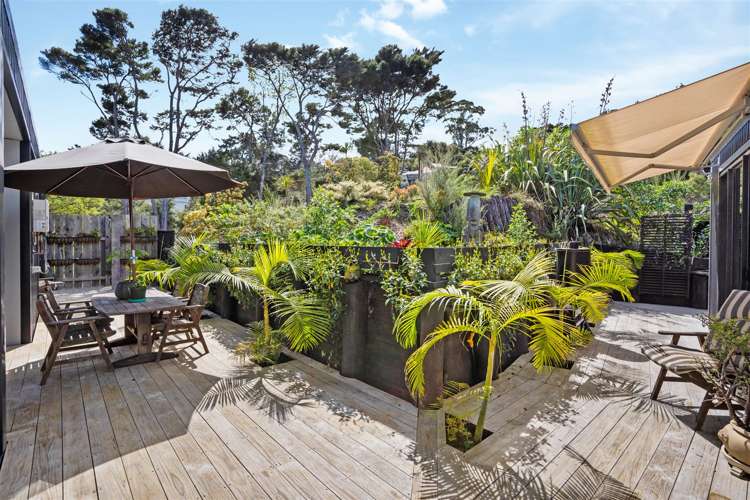 161 Attwood Road Paremoremo_14