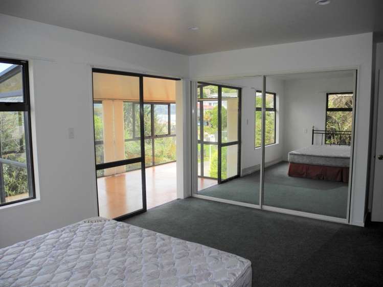 21 Walnut Place Akaroa_11