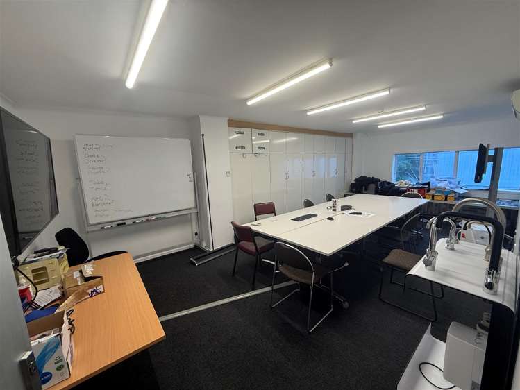 1/7 Glover Street Ngauranga_1