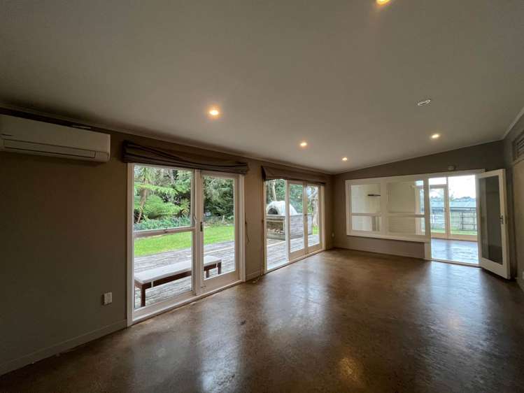 246 Glengarry Road Glen Eden_5