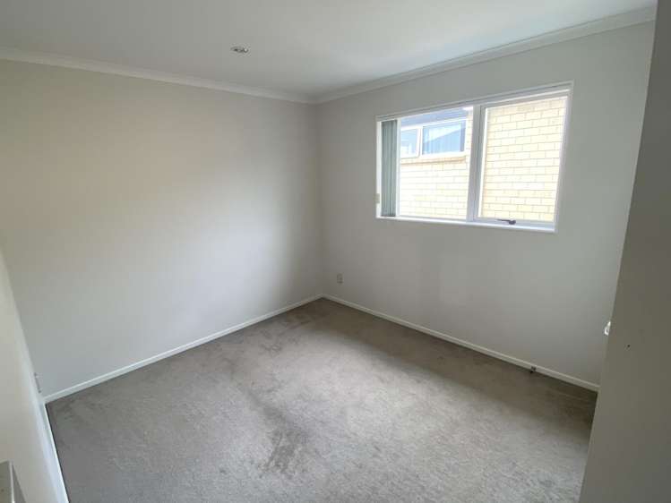 14 Shelby Lane Flat Bush_11