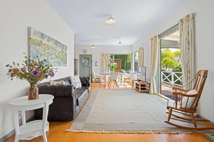 8 Percy Street Akaroa_7