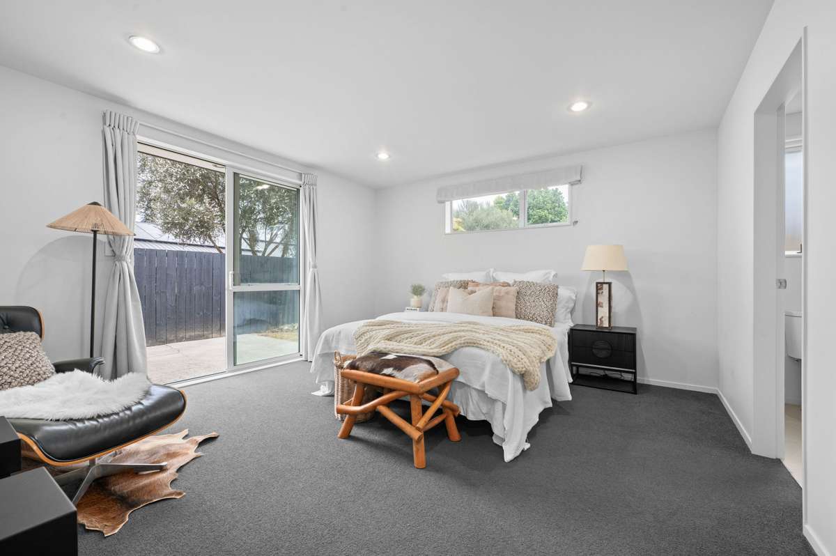 17 + 17A Barwick Place_5