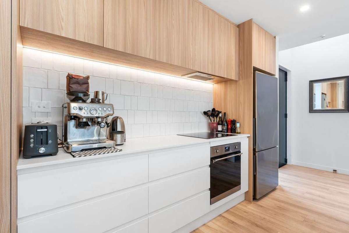 38D Roosevelt Avenue_3