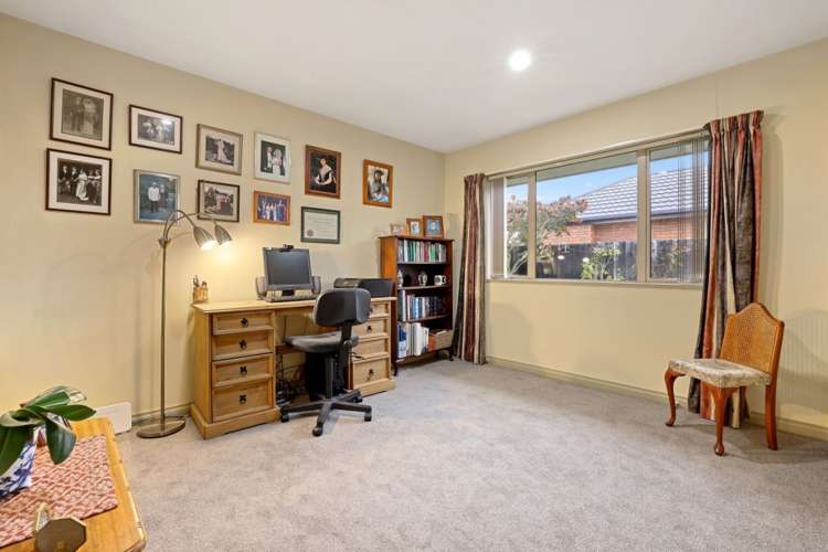 33 Woodhurst Drive Casebrook_9