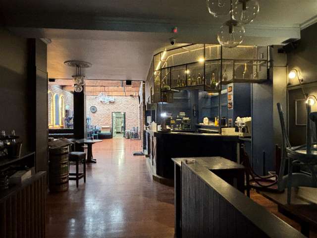 Part 131 Victoria Street (127 Victoria St) Hamilton_1