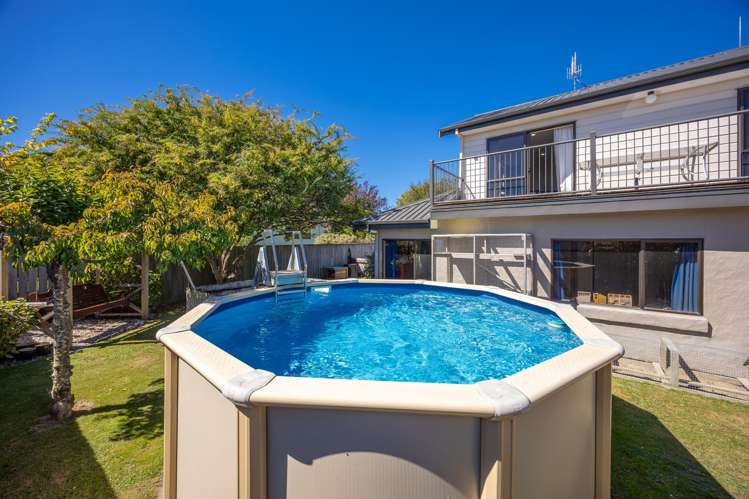 58 Aldinga Avenue Stoke_11