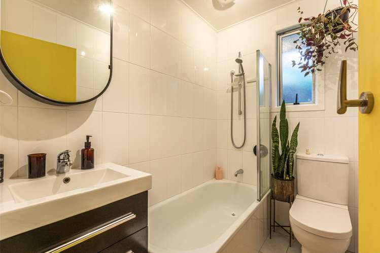 1/21 Simkin Avenue Saint Johns_11