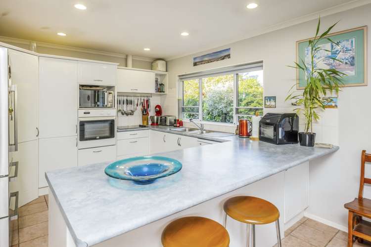 20 Lothian Brae Wattle Downs_6