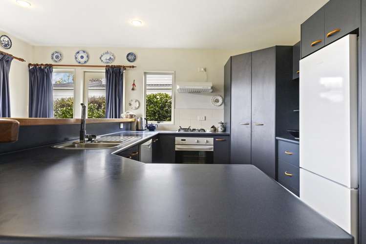 5B Awanui Street Hilltop_6